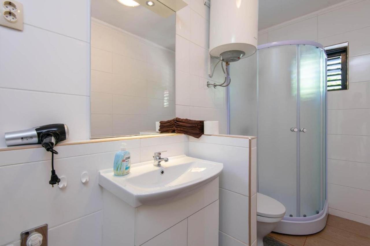 Apartments Ljiljana Orebić Екстериор снимка