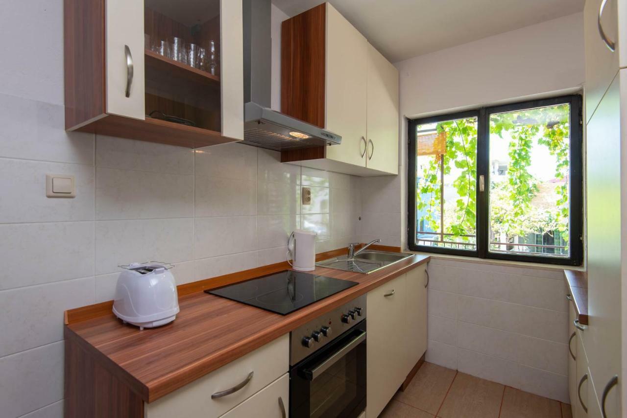 Apartments Ljiljana Orebić Екстериор снимка